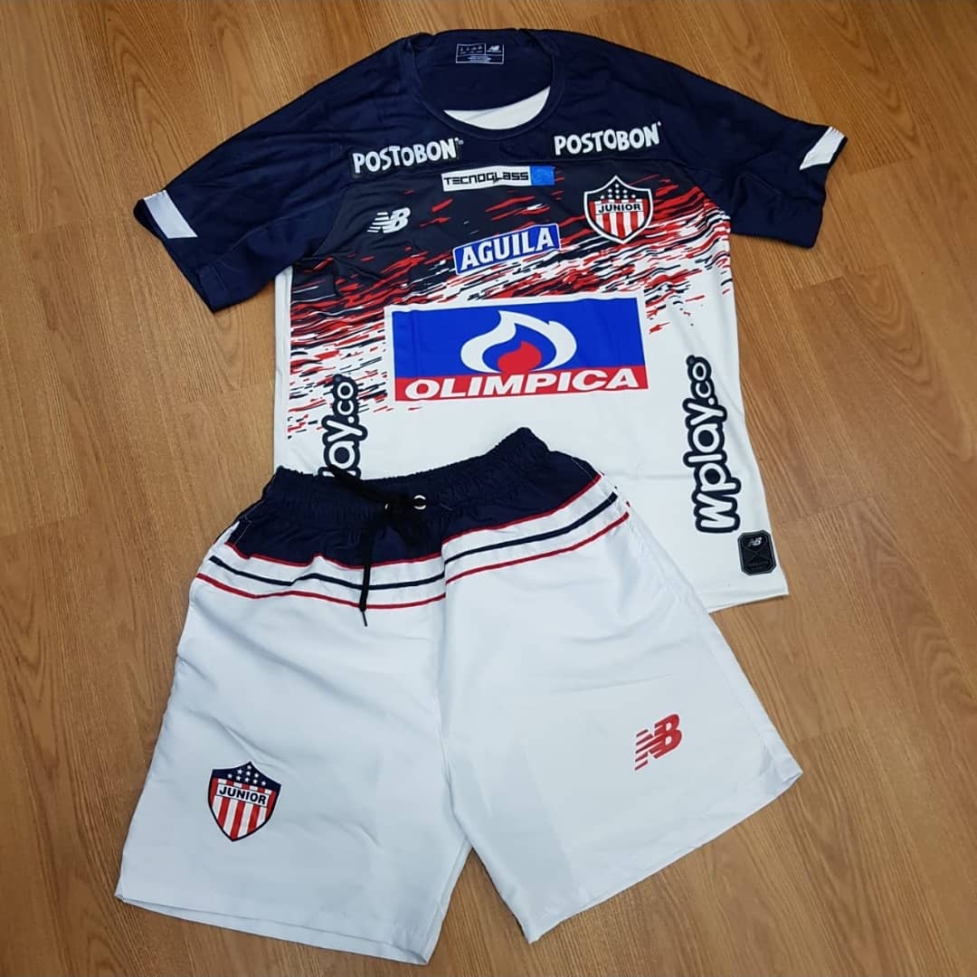 JPSTORE11's tweet photo. 🔝🇵🇷Luce nuestra nueva colección de Conjuntos Juniorista, para Caballero 🇵🇷 🔛⚽🏃🏻‍♂️🛍️
Domicilios en #barranquilla #soledadatlantico 🚚
Envíos a toda #colombia🇨🇴
#modamasculina #hombresconestilo #jpstore #shopsport #modabarranquilla #soccer #fútbol #lostiburones #juniortupapa https://t.co/13Hzv9rUv5