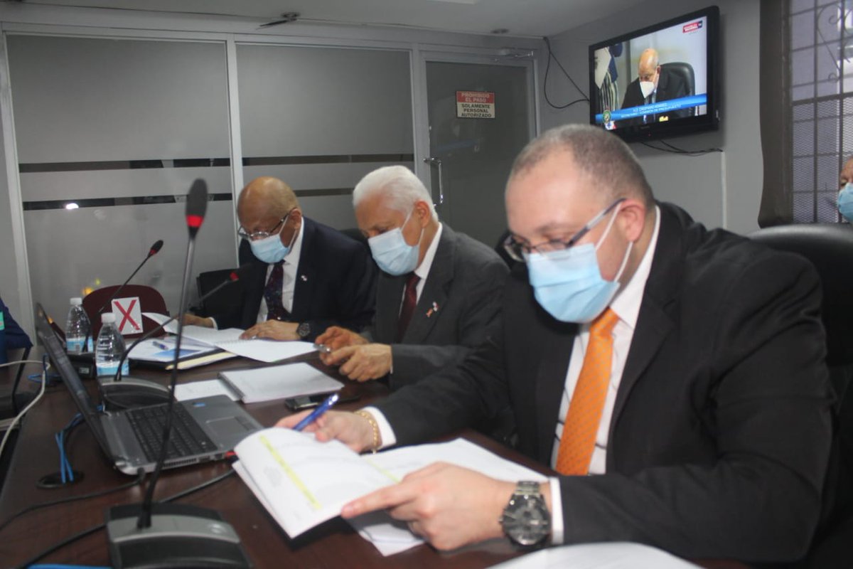 Las modificaciones realizadas al Presupuesto General de la Nación son acertadas, ya que se contempló aumento a la educación, salud, vivienda y demás instituciones con programas sociales.