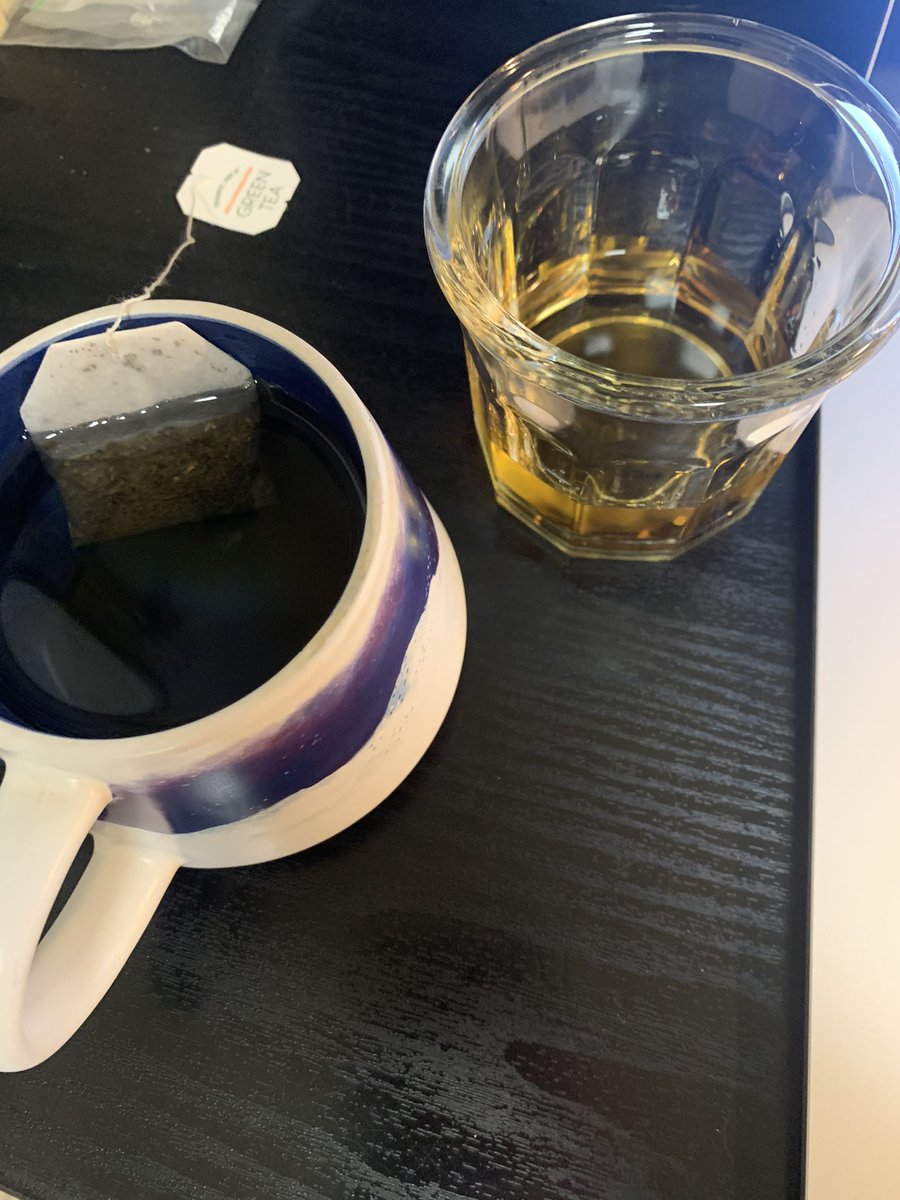 TimonCarter's tweet photo. Getting ready for #childusa awards night with my #FurryFriendFan and my #SnackSetUp (some for each of us!) And or course couldn’t do without my #CraftyCocktails https://t.co/zS2243I7fn