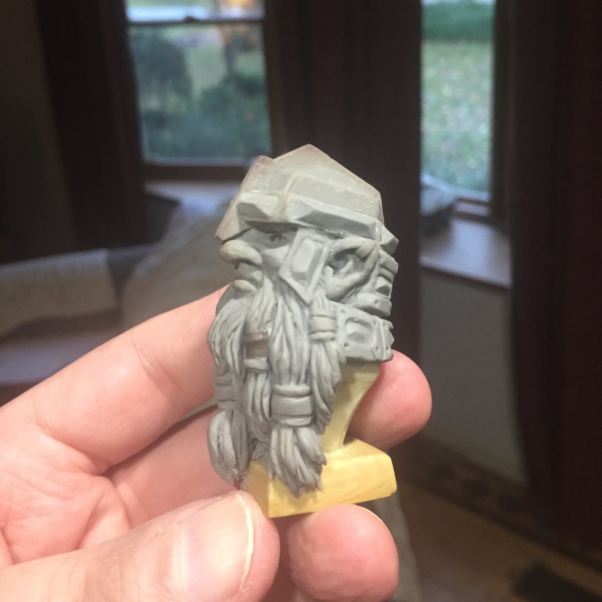 Soldier Dwarf micro bust FINISHED! Focused, stoic, standing firm and fearless in the ranks, awaiting the oncoming wave of enemies. His soul is stone, his heart is ice, his axe is cold steel. "Here 'ey come! We'll be dinin' with de gods tonight, laddies! Bring'et on ya buggers!"