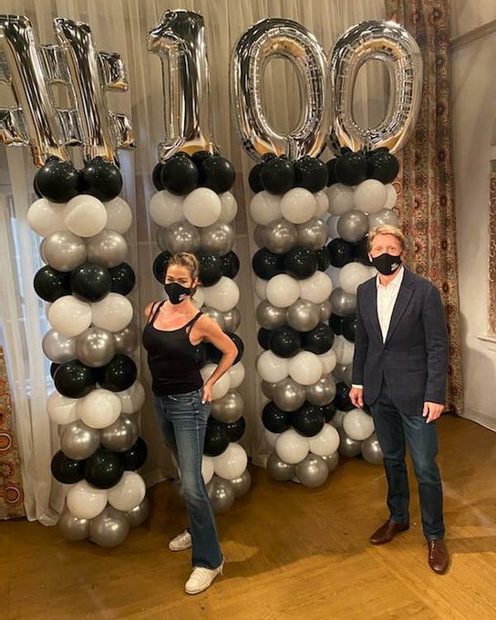 Celebrating 100 episodes since being back..... #grateful &hearts;️ #bold100 #BoldandBeautiful https://t.co/<a href="/tag/grateful"class="tags"><span>#grateful</span></a><a href="/tag/boldandbeautiful"class="tags"><span>#boldandbeautiful</span></a><a href="/tag/bold100"class="tags"><span>#bold100</span></a>