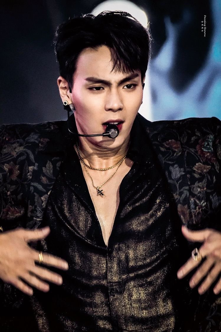 now let’s go over his saturn being situated in the 8th house;;this is where some of the most intense aspects of shownu’s personality come into light. this brings into play some of the most intense emotions and sensual feelings that he can have throughout his life.