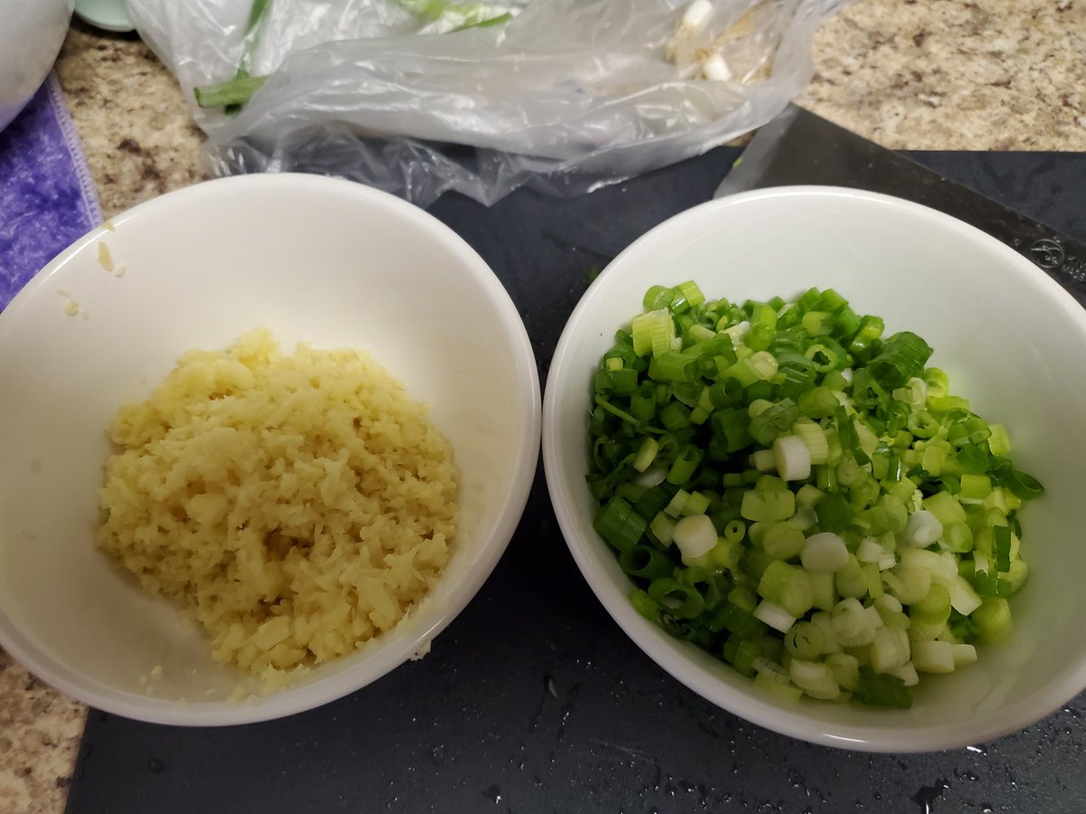 Chop up the scallions finely (do NOT use a food processor here, they need to stay crisp)Now, 6 stalks gives you an even mix of the flavors but I'm using 8 here.There's a lot of things in life we can't control, but ginger-scallion ratio isn't one of em.