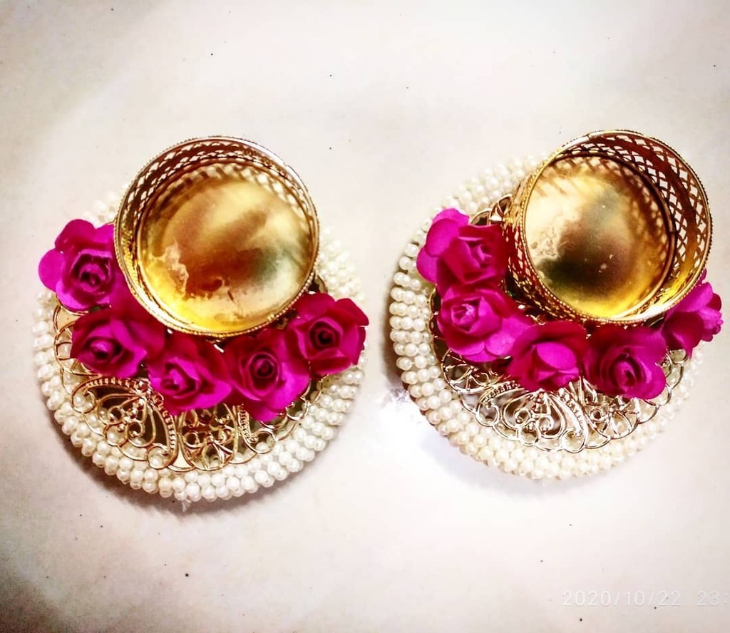 DeshKala's tweet photo. Moti Diya 
#diya #deco #diwaliitems #decorativeitems #diwalidecoration #diwali #design #traditionaldiya #traditionalgift #motibangle#motidiya https://t.co/HUYFPEB27F