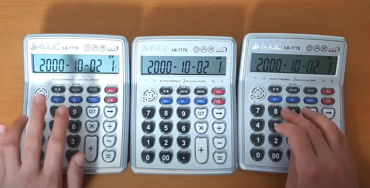 sonarfm's tweet photo. VIDEO | Genio: Youtuber toca cover de "Idioteque" de Radiohead con calculadoras https://t.co/JpL0Y104bM https://t.co/3niPltjnSi