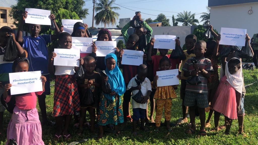 SafwaCentreFR's tweet photo. Au Togo, nos bénéficiaires sont inquiets de cette demande de dissolution, mais ils gardent l’espoir ! #SoutienBarakaCity #SoutienCCIF https://t.co/SG39p8tKQs