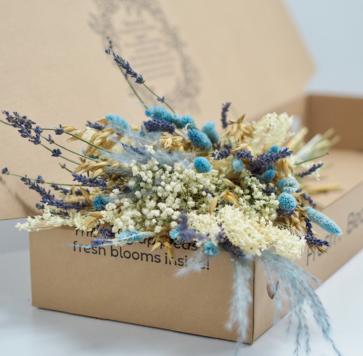 Beautiful dried flower boxes are a low maintenance way to fill a vase in your home with artisan blooms which will last &amp; last. Available in our 3 signature colour palettes of Whites, Brights and Mix, the ixia Everlasting range makes the perfect gift for yourself or a loved one.