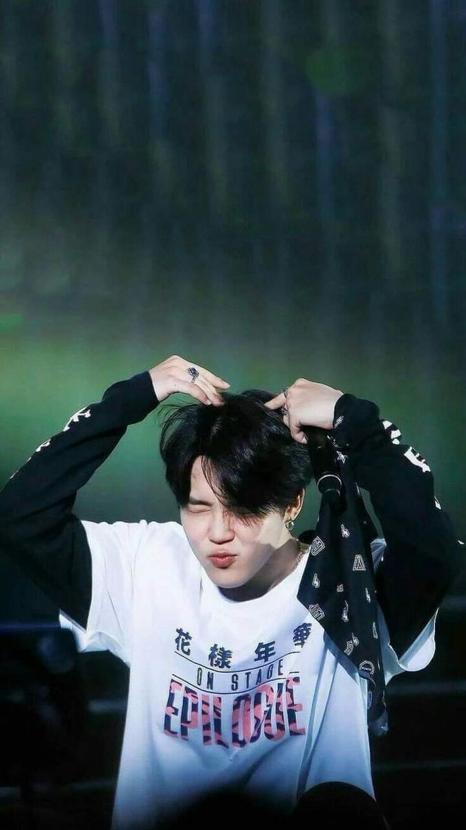 Park Jimin, saranghae!
#ParkJimin
#Jimin
#Jiminie
#BTSARMY https://t.co/4MiSFsKe2i