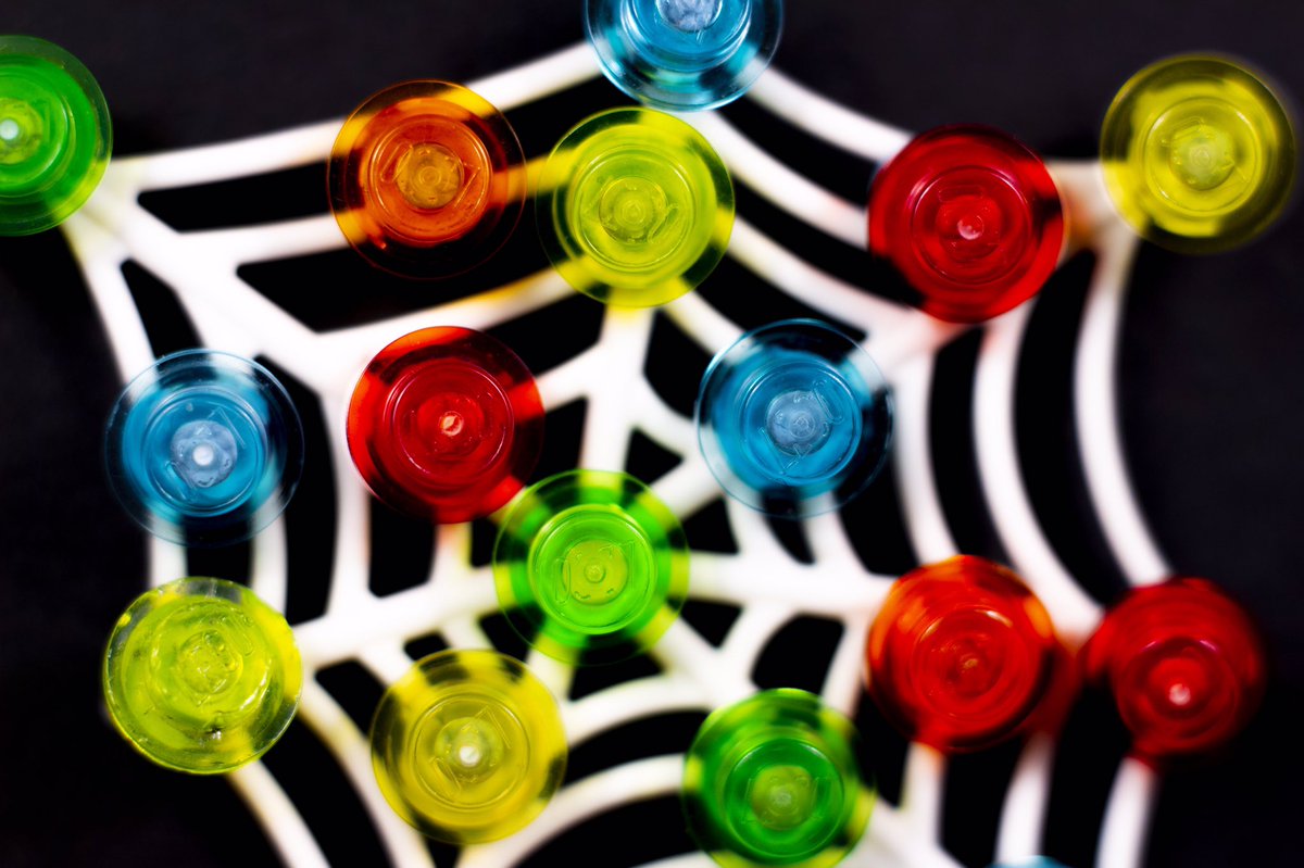 Shtacy_Phillips's tweet photo. Lego #Inktober #InkySciPatterns = #Bricktober #BrickySciPatterns!
π§±π·π©βπ¬π·π§±π·π©βπ¬π·π§±π·π©βπ¬π·π§±
Day 22: Connectome
Neural maps are way too complicated for me to do justice in Lego, but I liked the idea of a spider web piece becoming a diagram of connections in the brain π§ https://t.co/Yy59DbayFK