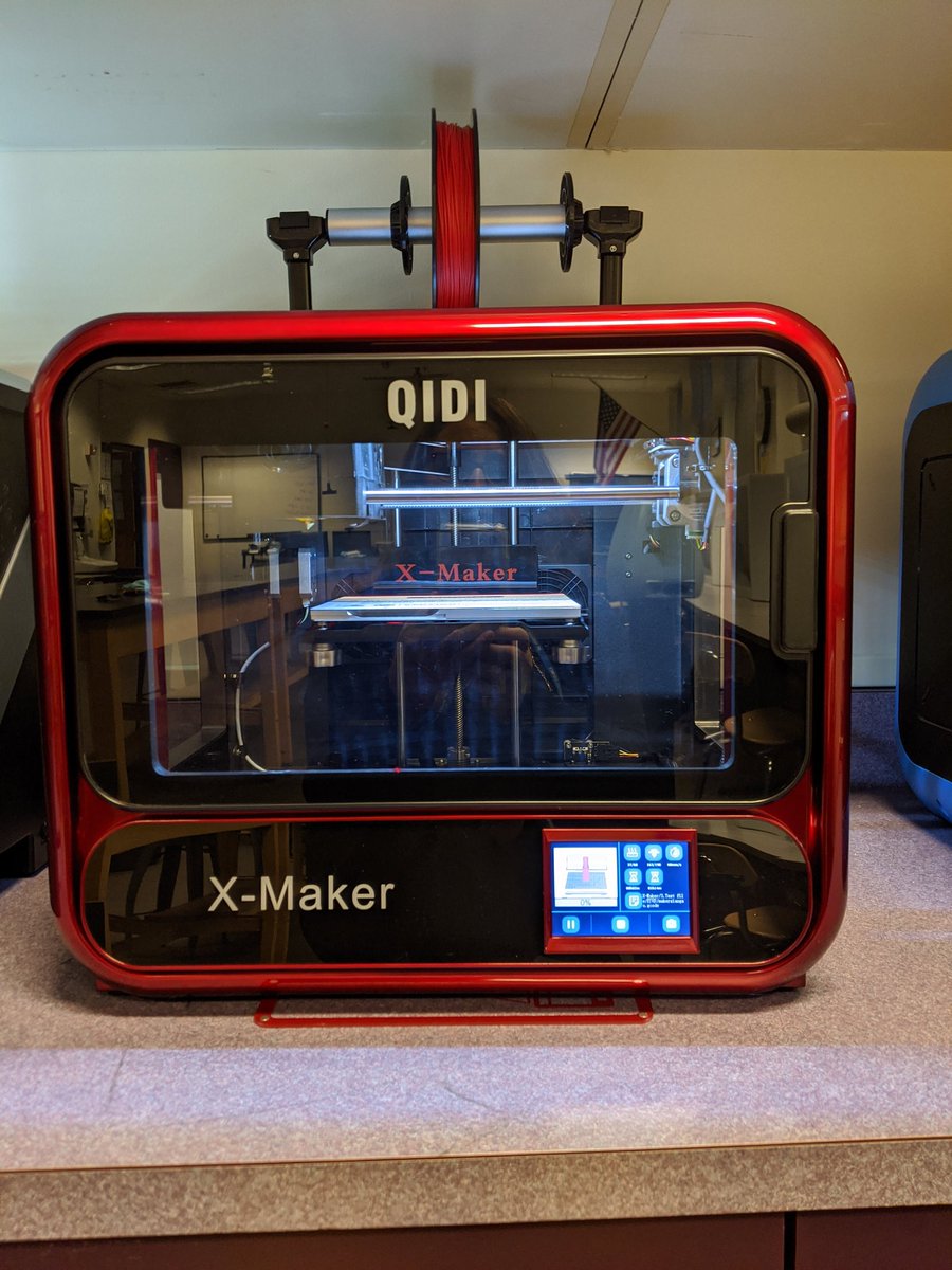 Loving our new Quidi 3D printer from Design to Make a Difference! #D2MD  <a href="/MellonMSMoments/">Mellon Middle School</a> #leboproud #mattsmakerspace