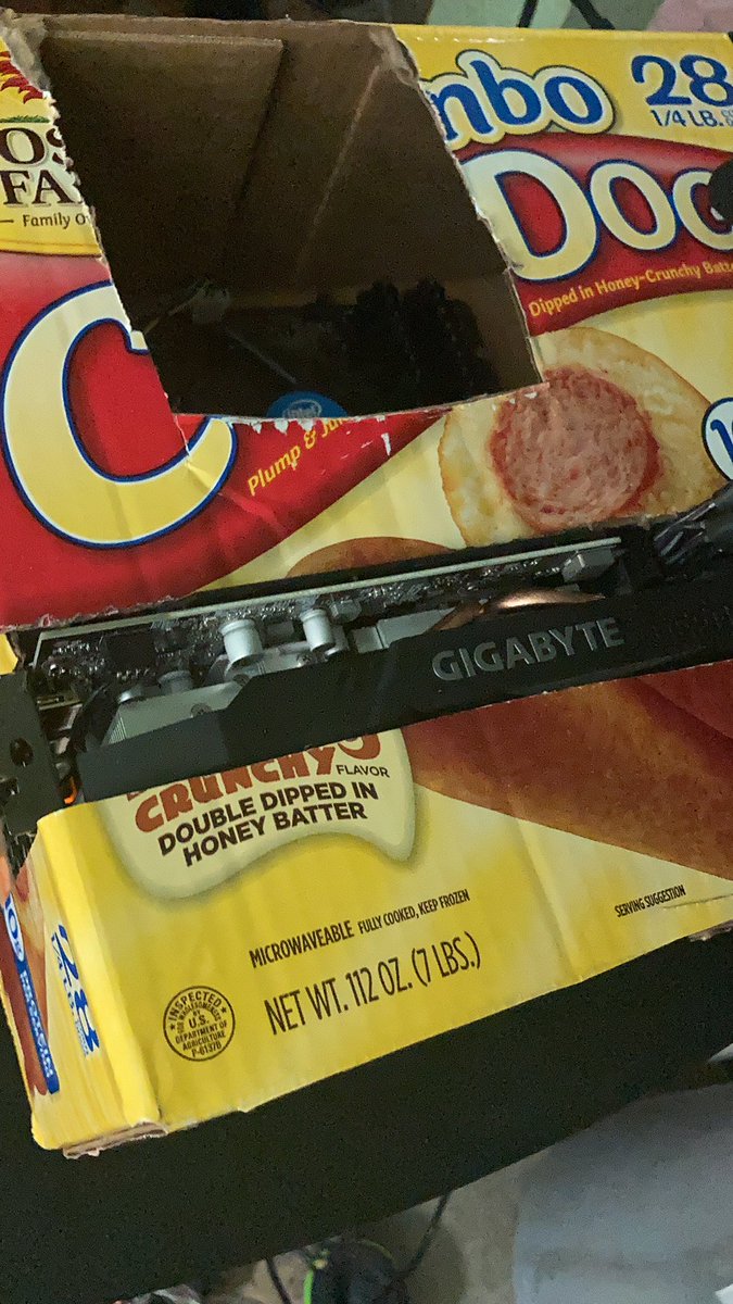 DorkFace96's tweet image. Just built my first pc!! It’s in a corndog box bc I didn’t get a case yet #firstpc #PCGaming #pcbuild #PCMasterRace