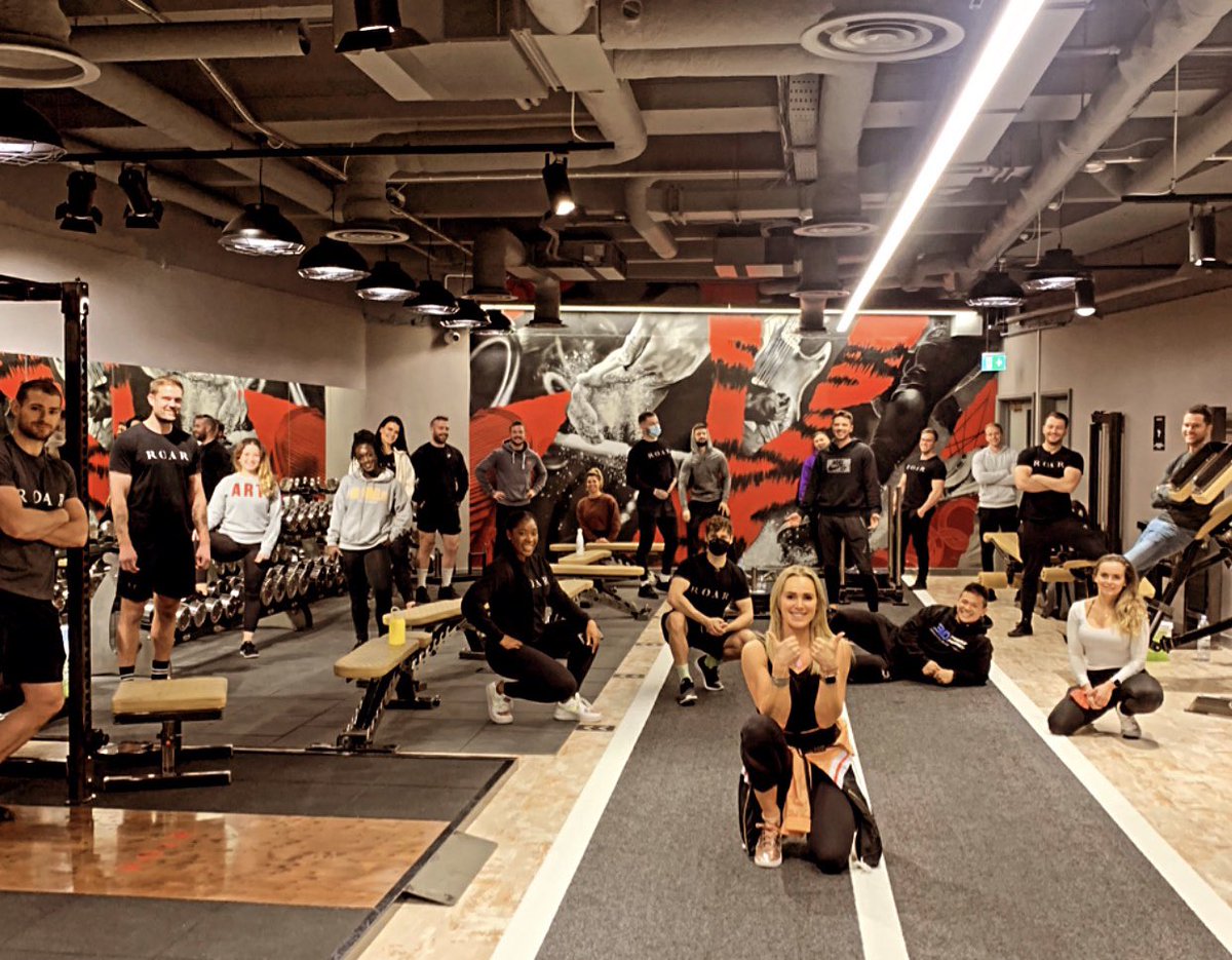 Sarah Lindsay OLY tweet media