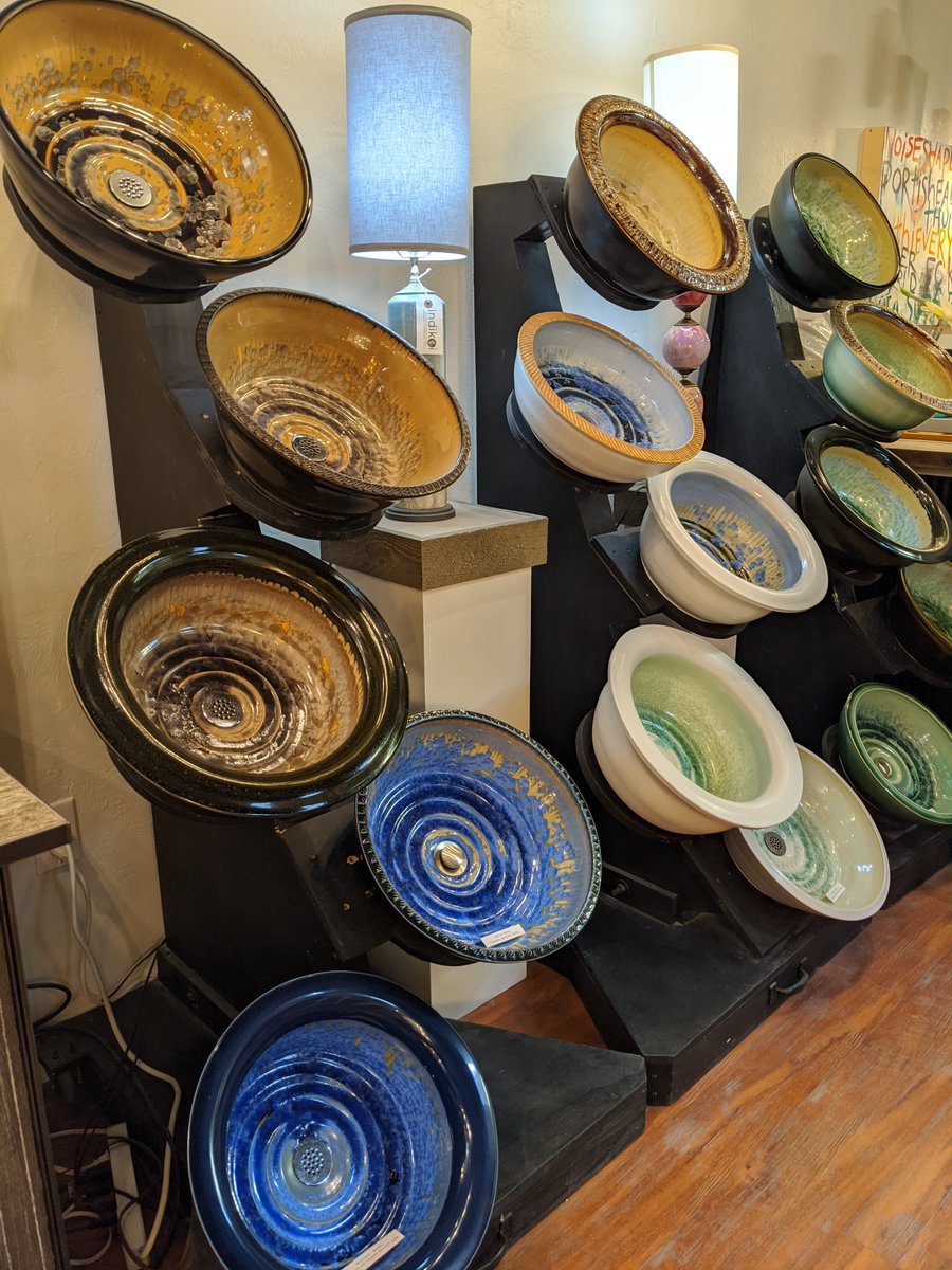 BankofBozeman's tweet image. Meet David + Brandi. They own Indikoi, a local pottery studio and store that offer custom pieces and beautiful home décor. Check them out next time you&apos;re downtown! #LocalBusinessSpotlight