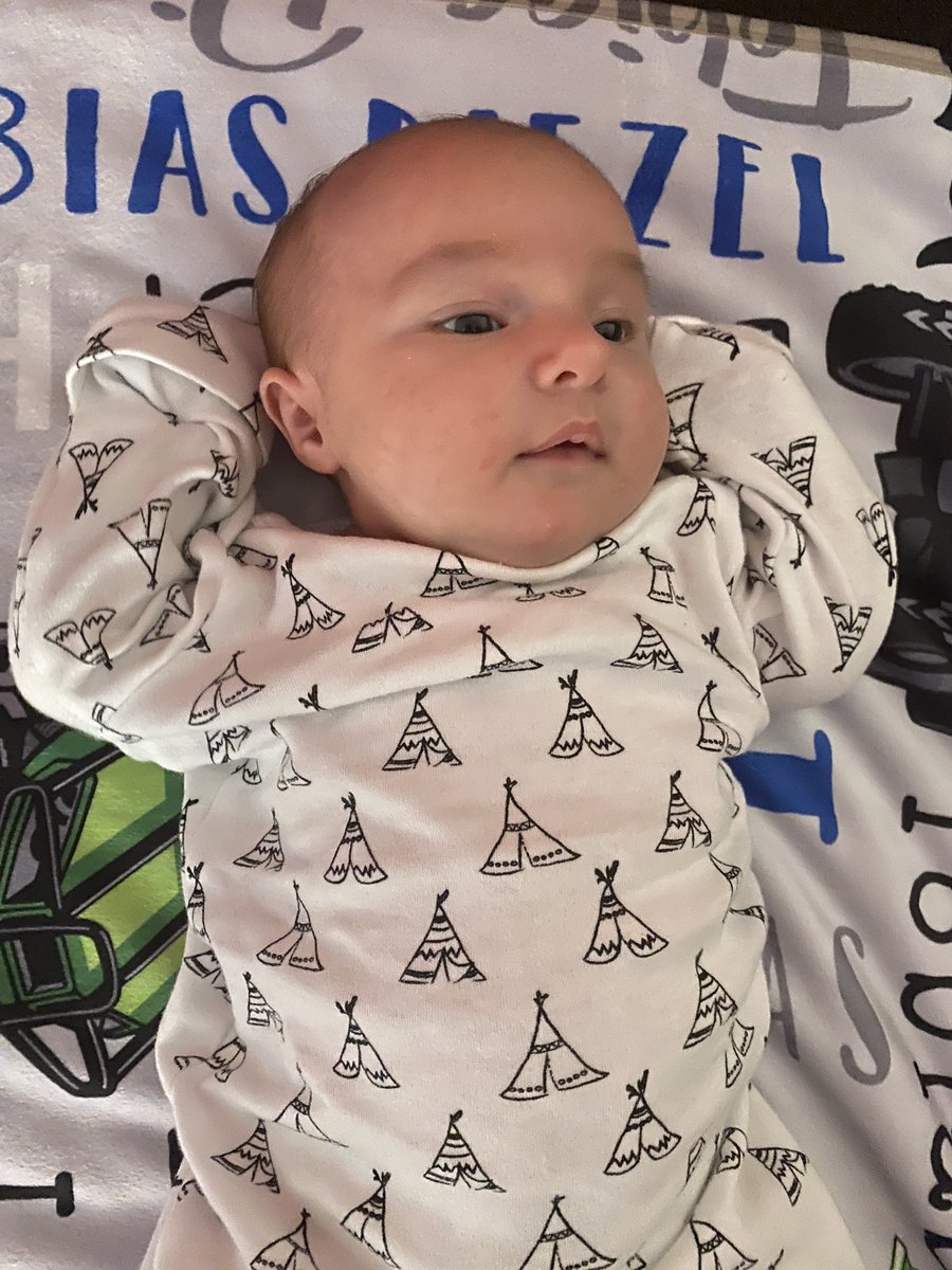 My 6 week old baby boy 🥰🥰