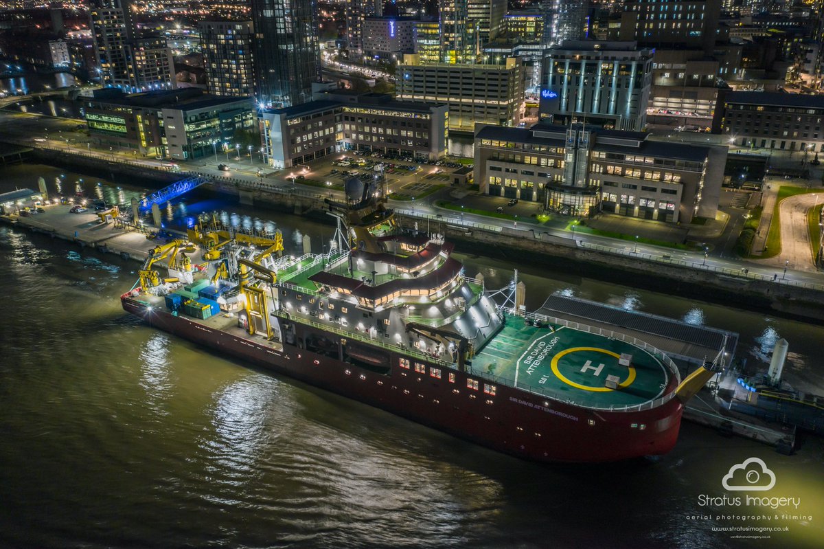 stratusimagery's tweet photo. Bella watching over RRS David Attenborough docked at Liverpool cruise 🚢@angiesliverpool @realrobinjmac65 @YOLiverpool @NERCscience @FilmLiverpool @MalmaisonLpool @TheGuideLpool @stjohnsbeacon •https://t.co/n17588ILxn• #liverpool #cruiseliverpool https://t.co/aDrH9wWe5W