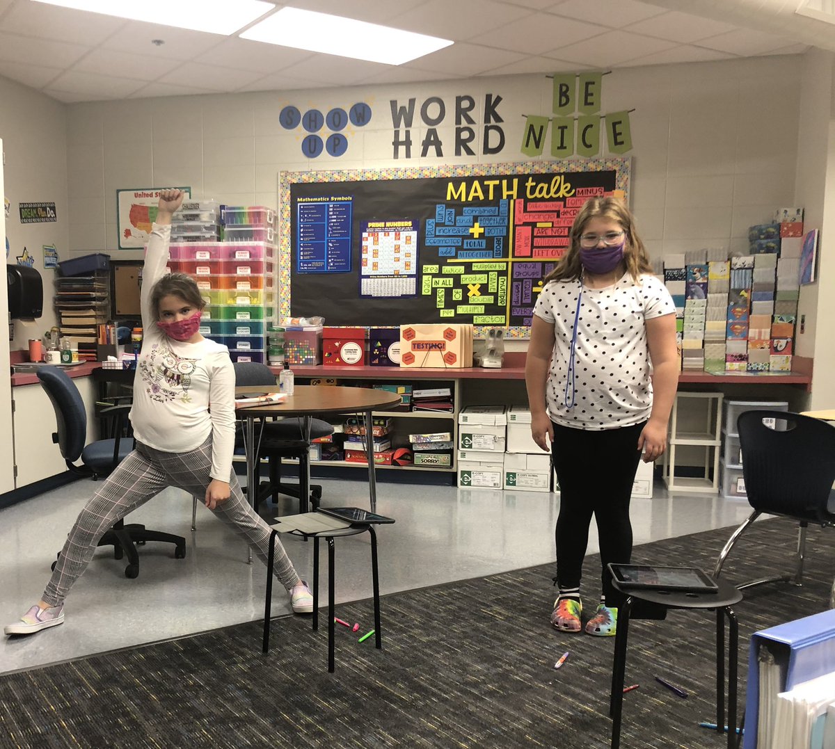 SwimandDiveHHS's tweet photo. Some socially distant science work! #stopmotion @SpheroEdu #bubblelab #wnes https://t.co/vfODKHGgHK