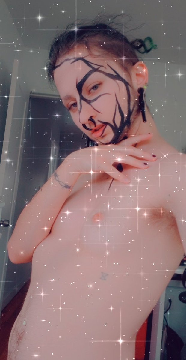 maso__kisst's tweet photo. Uh oh im turning in borderline-nudes for an assignment AGAIN https://t.co/PTX61k2b1N