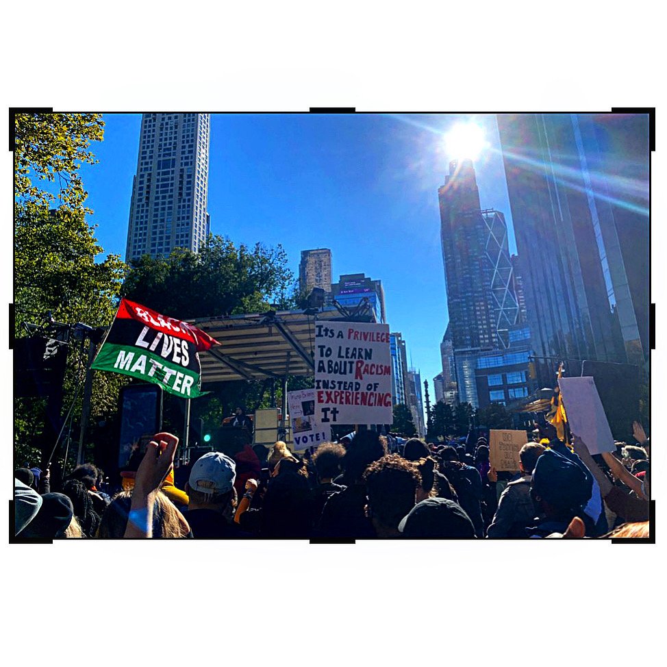 nycprotestcvrge's tweet image. On October 17, Louisville and New York activists joined for a demonstration across from Trump International Hotel.
#nycprotestcoverage
#protestcoverage