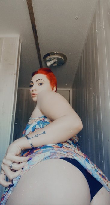 2 spots left to save 10% on your subscription. Refer a friend &amp; get a month free! #linkinmybio #linkinbio<a href="/tag/linkinbio"class="tags"><span>#linkinbio</span></a><a href="/tag/linkinmybio"class="tags"><span>#linkinmybio</span></a><a href="/tag/onlyfans"class="tags"><span>#onlyfans</span></a>