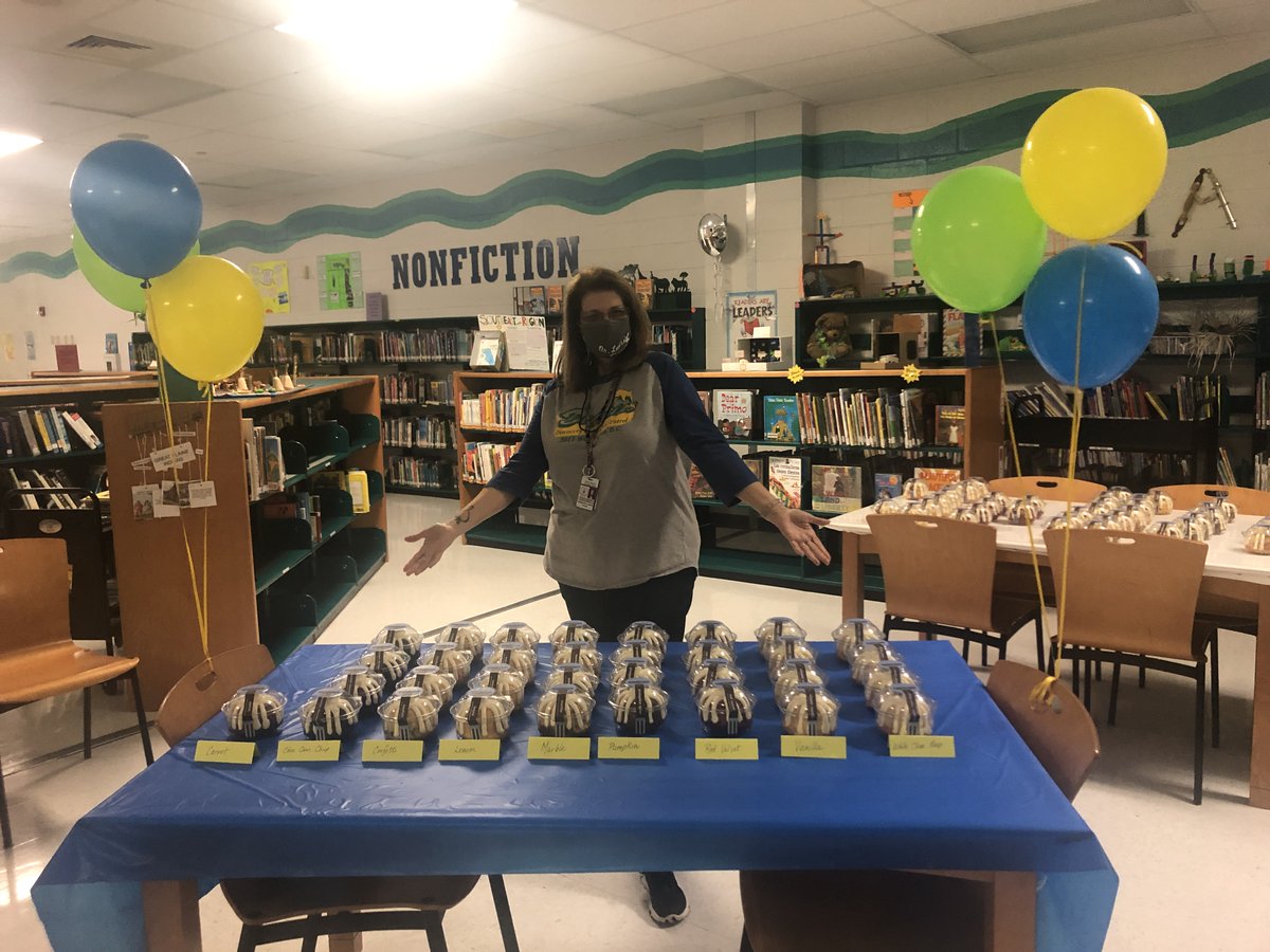 Discovery Key El (@discoverykey) on Twitter photo A "sweet" surprise for our amazing, hard-working teachers. We appreciate them so much for always going above and beyond for our families and students, now more than ever! <a href="/pbcsd/">The School District of Palm Beach County</a> <a href="/MrsGreen1997/">Vivian Green</a> <a href="/hainesv/">V. Haines</a> A "sweet" surprise for our amazing, hard-working teachers. We appreciate them so much for always going above and beyond for our families and students, now more than ever! <a href="/pbcsd/">The School District of Palm Beach County</a> <a href="/MrsGreen1997/">Vivian Green</a> <a href="/hainesv/">V. Haines</a>