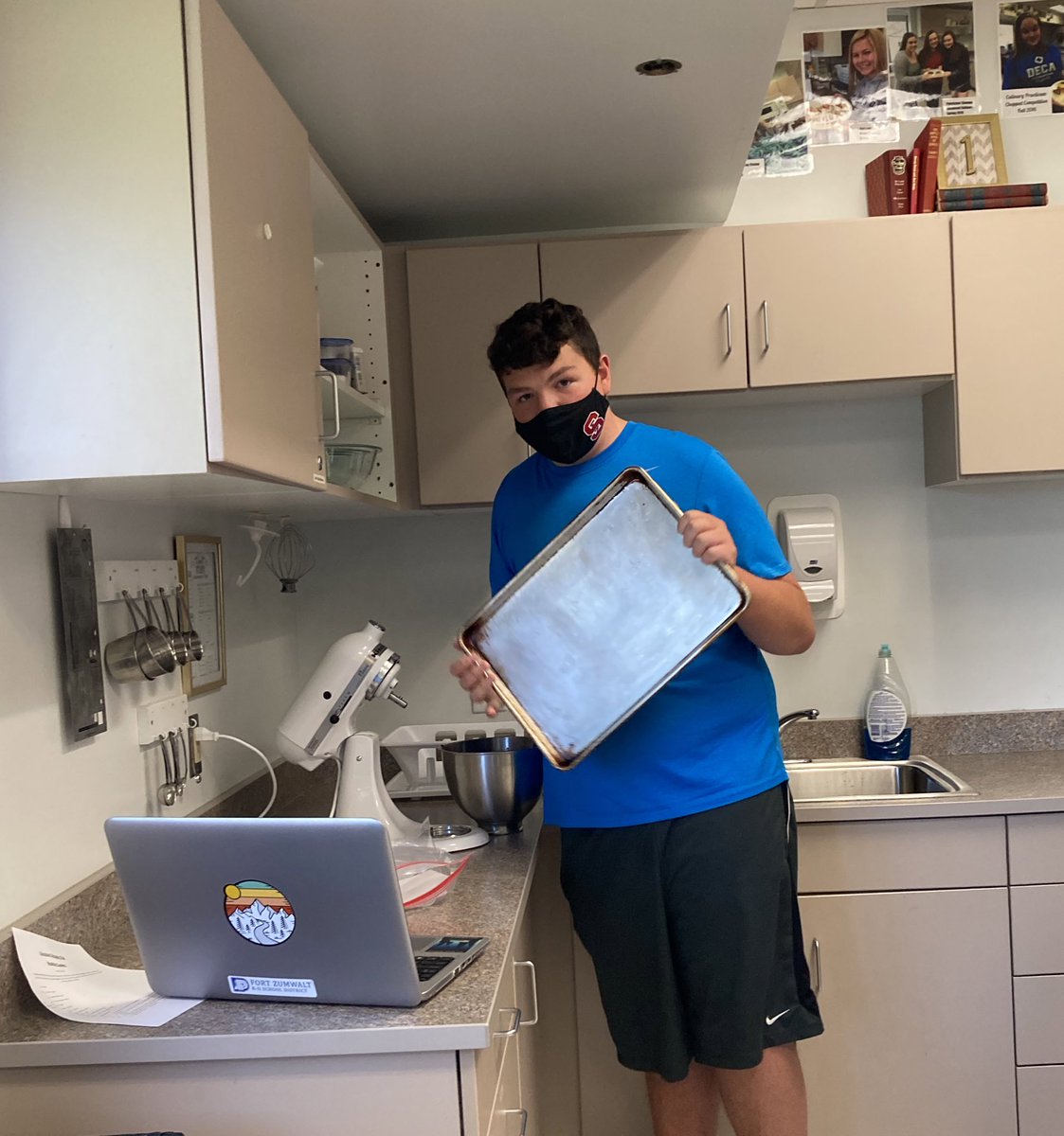 Mindy DeShurley tweet media