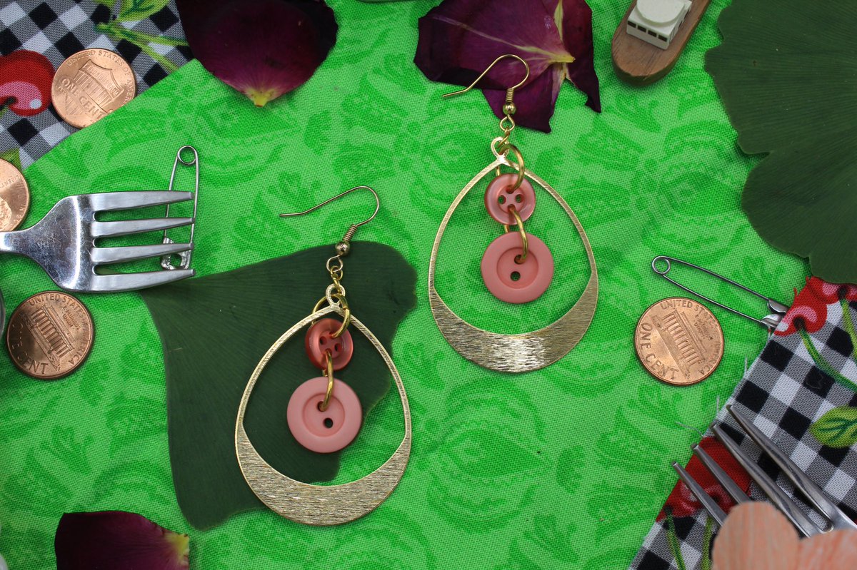Some cool and classy gold mantelpiece clock earrings, cute pink button earrings, wooden cutting board earrings, and a found object/industrial dice rolling tray with roses and titanium quartz! http://www.stonerzines.com/the-borrowers-collection  #handmade  #theborrowers  #ghibli