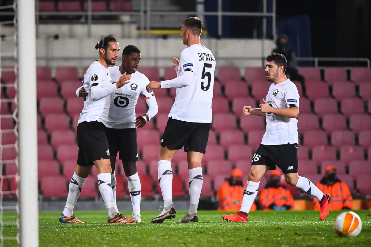 dogueslillois's tweet photo. VICTOIRE ! 

Le LOSC débute parfaitement son entrée en matière en Europa League en battant Prague 1-4, grâce au triplé, notamment, de Yazici.
Seul club français a s’imposer en Europe cette semaine. 

#ACSLOSC 🔴⚪️ https://t.co/gvJV24vaJN