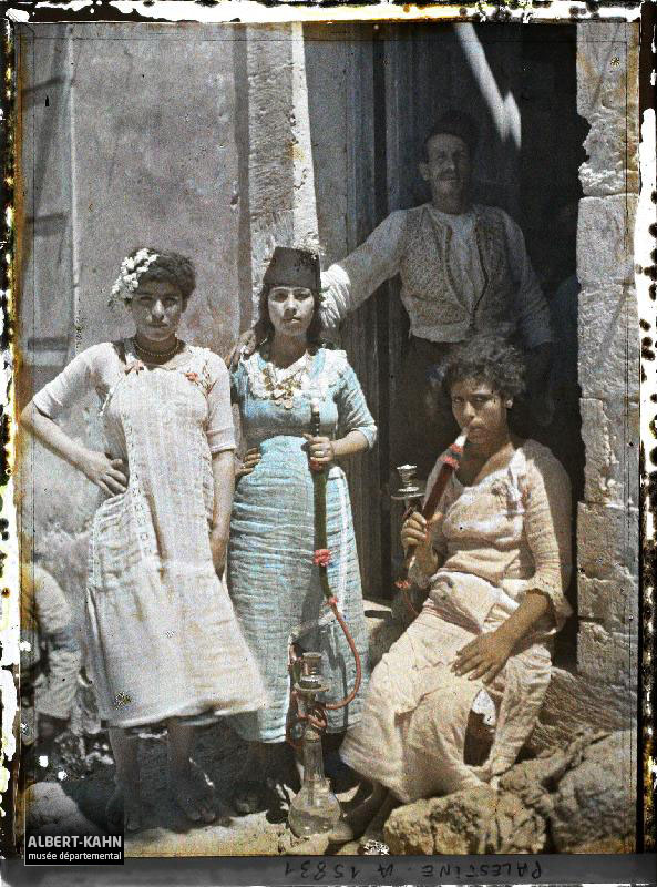  #INSPIRATION: the Albert Kahn project. A snapshot of our civilisation around the world between 1909 and 1931. 72000 colour photographs using the autochrome process. 100 years ago.