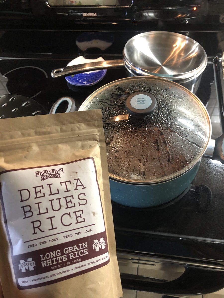 JaySeale870's tweet photo. Dad: Crap, I forgot the rice. I gotta run to the store.
Me: Hold it right there... Might have some laying in the backseat I bought a few weeks ago.
Moral of the short story, always keep a bag of @DeltaBluesRice handy in case a rice crisis occurs. #AlwaysPacking https://t.co/ZMFIrScD3F