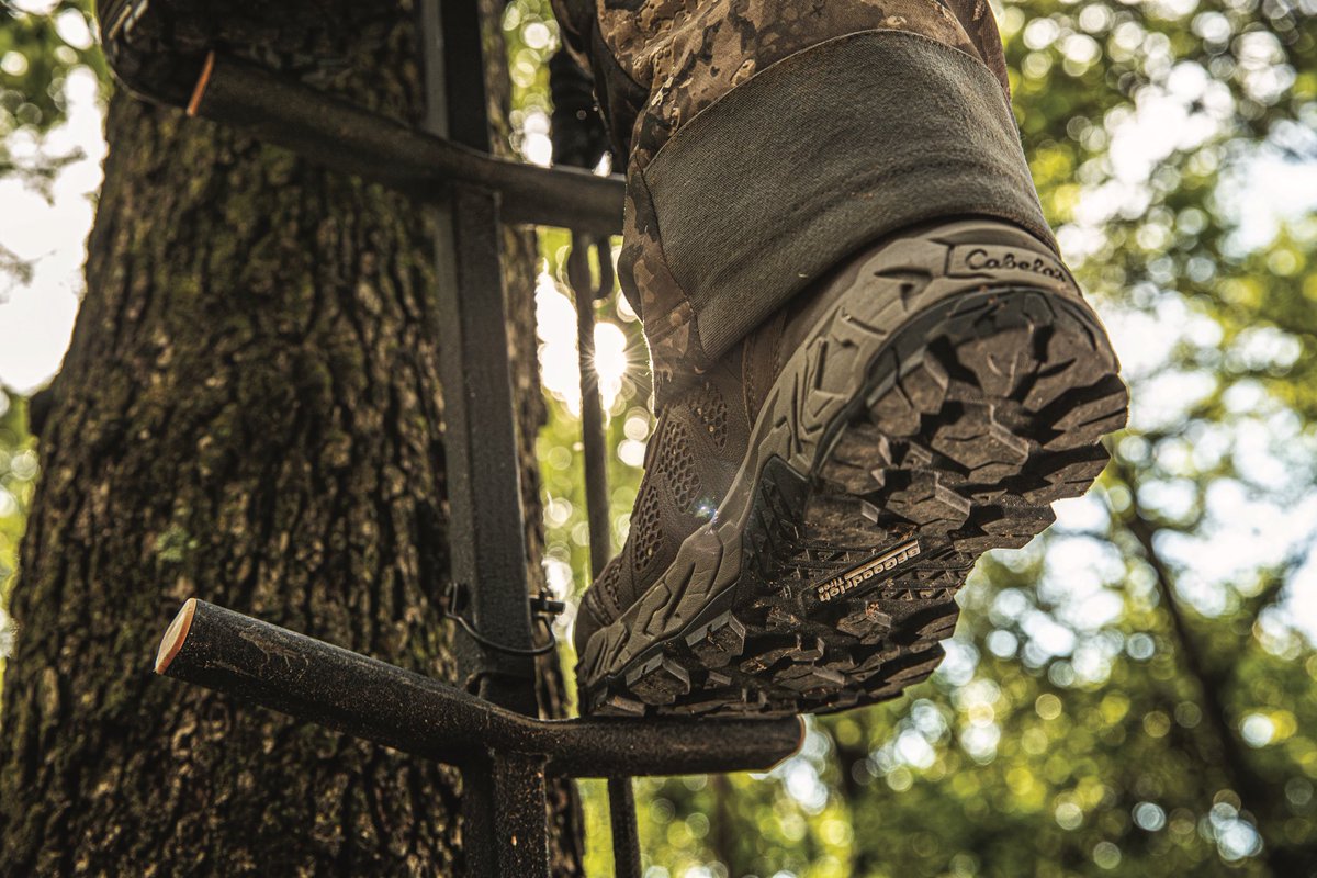 BFGoodrichTires's tweet photo. We’ve created a high-performance hunting boot #BuiltOnBFG with our friends at @Cabelas. Featuring BFGoodrich all-terrain soles, these boots deliver the edge you need in any conditions. Grab your pair here: https://t.co/pPOMRzaT7H #HuntingBoots #Hunting https://t.co/gb7wfO1r2W