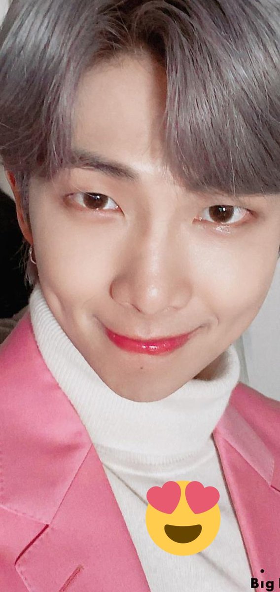 Dos años Sanando mi espiritú con el arte de #RM.
#2YearsWithMono
#healingwithRMono
#RMonoDay
#OuRMonoversary
@BTS_twt https://t.co/1FkCf8wmDP