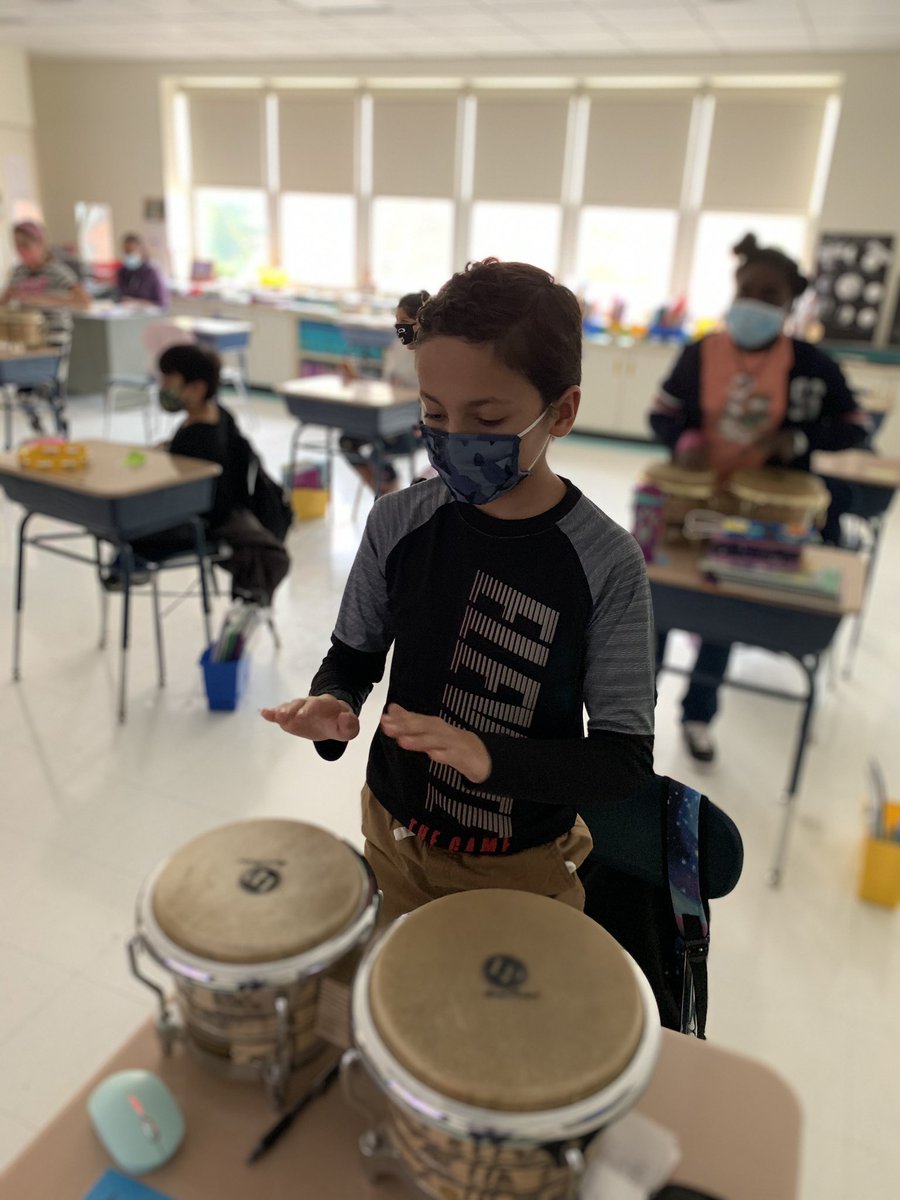 Stark_Stars's tweet photo. The bongos, the drum and the Gourd https://t.co/XQl0YtfKcz