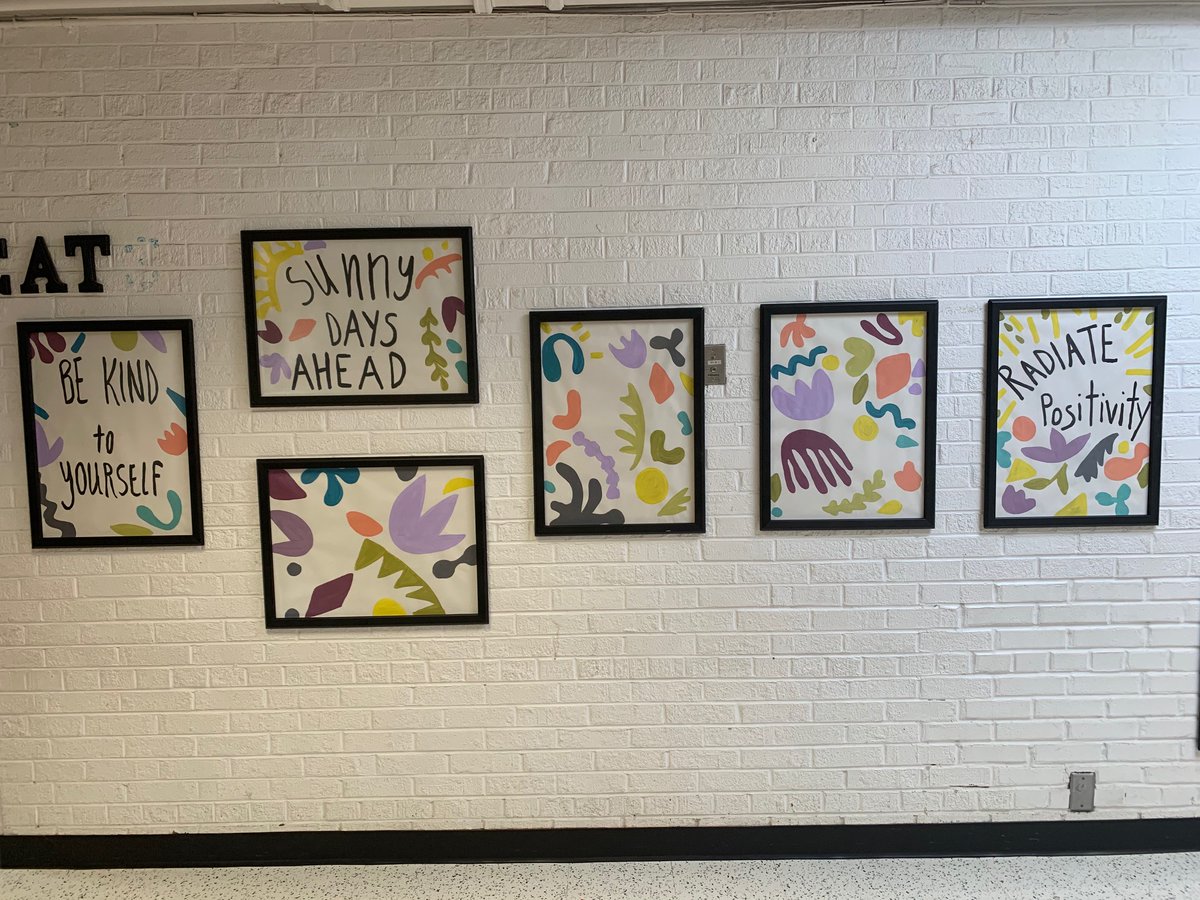 Thank you <a href="/ARTwithSummers/">Lindsey Summers</a> for brightening up our school with messages of kindness and positivity! #wal109 #engage109