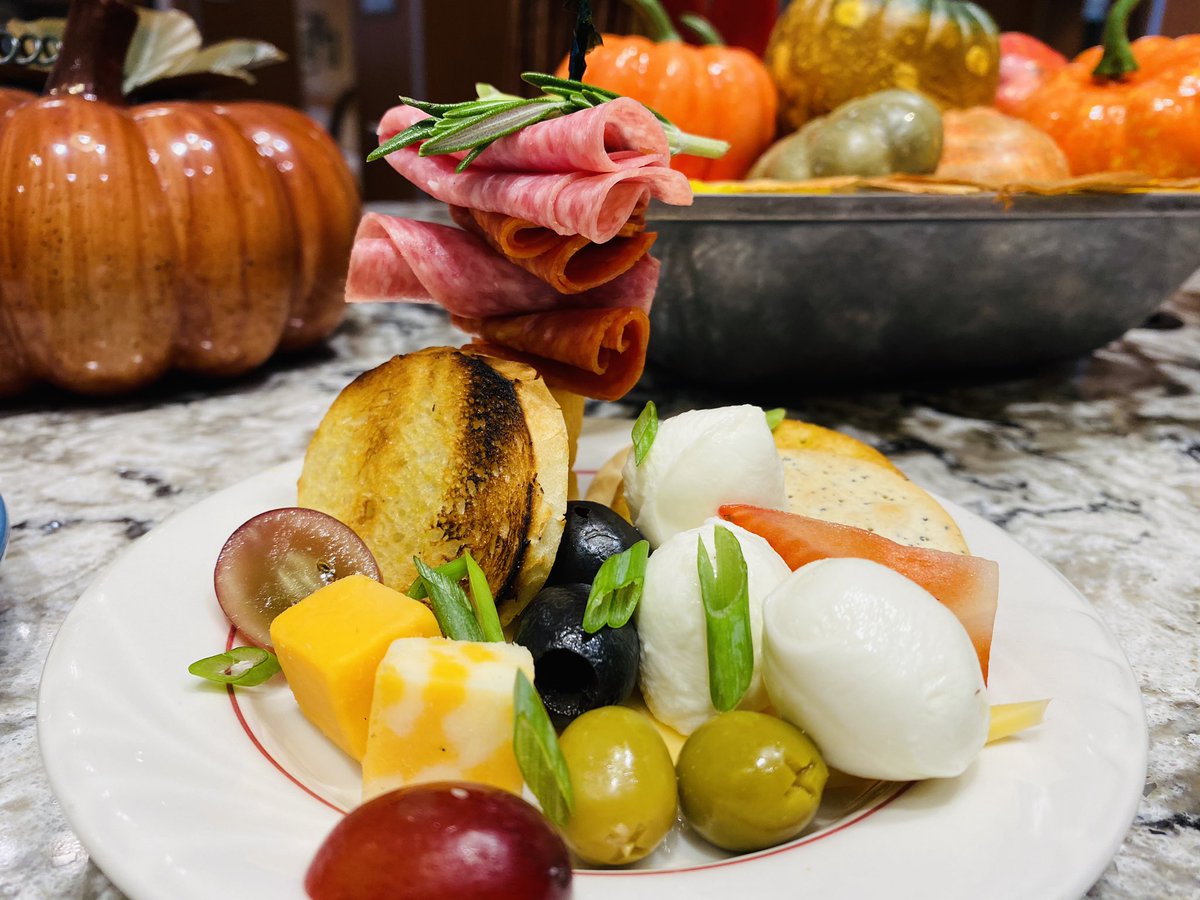 Dpatrevito's tweet photo. The Orient Express Theme Dinner was a smashing success here @WellbrookeSB Great job team! @TrilogyLiving @nolafoodguy @WMBHoosier @LeighAnnBarney @JustinAugust8 #trilogychefs https://t.co/GYFCdvBZ7k