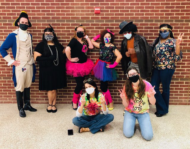 CHSTitansStuCo's tweet image. The teachers nailed decades day today! Go Titans! #hoco2020 @Cen10titans