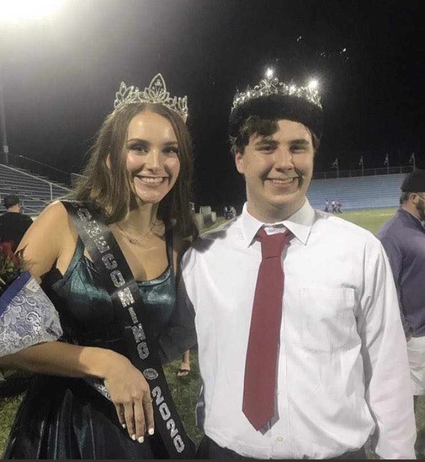 Congratulations to our LTC Treasurer <a href="/thecolewheeler/">Cole Wheeler</a> on winning Homecoming King!!🎉👑🎭