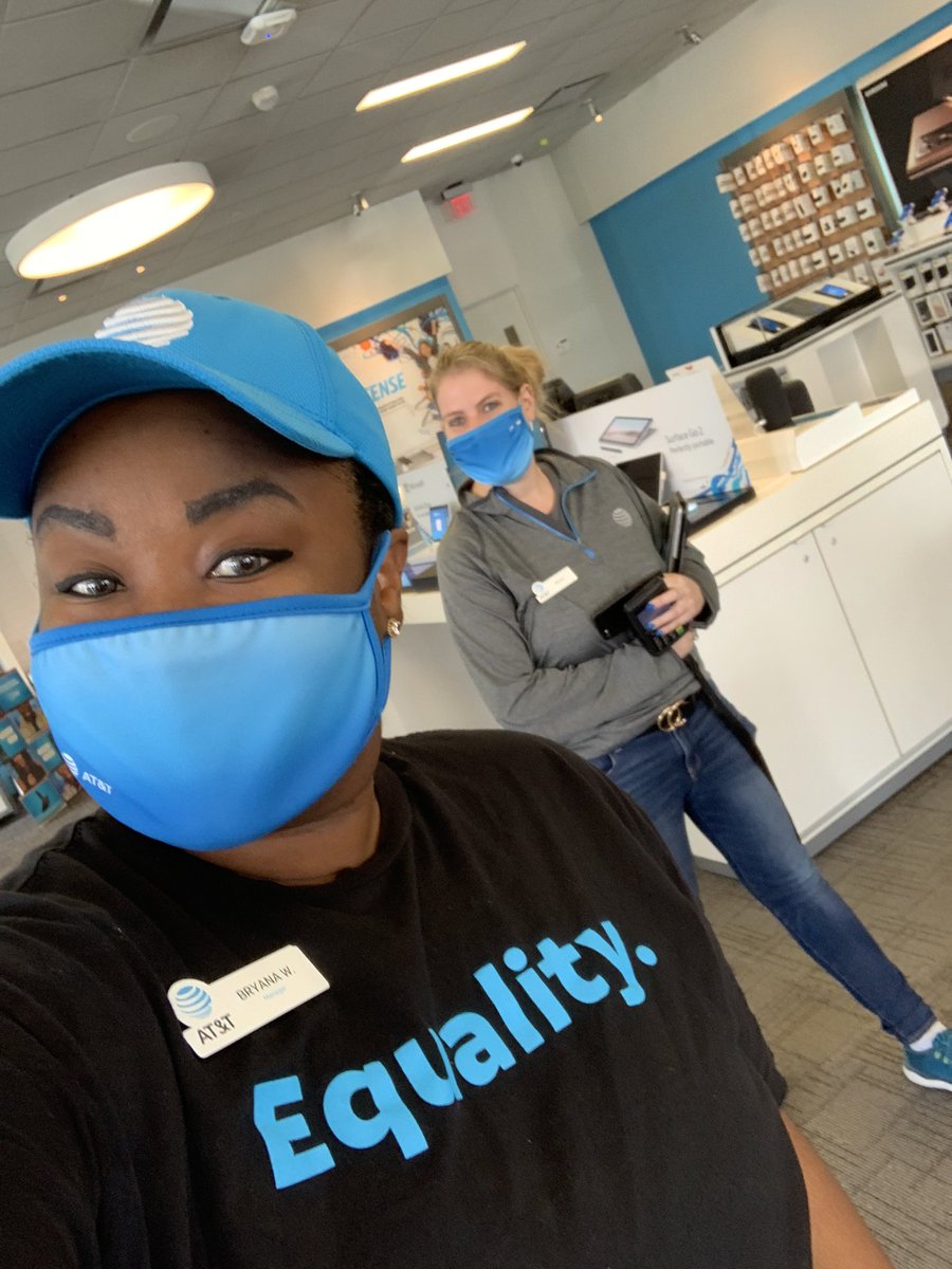bryanawill24's tweet image. @SchillerBradi just closed 5 Firstnet Watches today at our event! So proud of you! Keep pushing strong!! #Proudasm #lifeatatt
