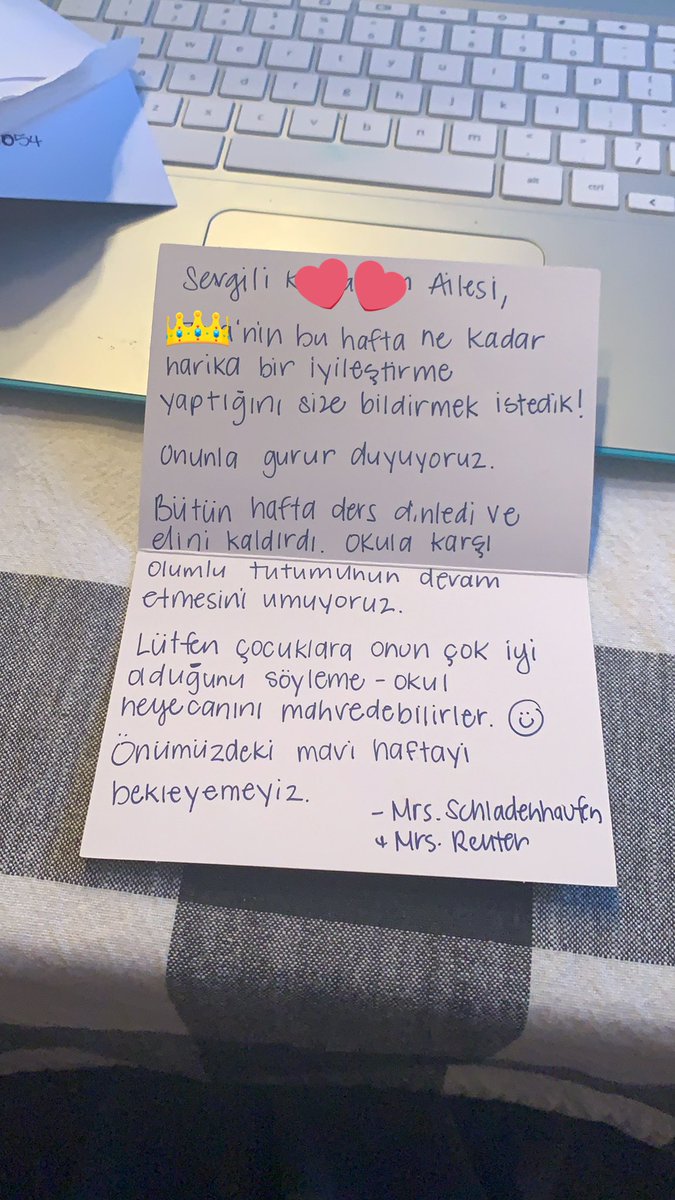 Have to give props for a job well done!  EVERY child deserves to feel like your number 1! 🙌🏼👆🏼 Take the extra five minutes to make the home to school connection! #striveforfive #InclusiveEducation #putkidsfirst #esl <a href="/FTSD_Roebling/">Roebling Elementary</a> <a href="/FTSD_Schladek/">Kari Schladenhaufen</a>