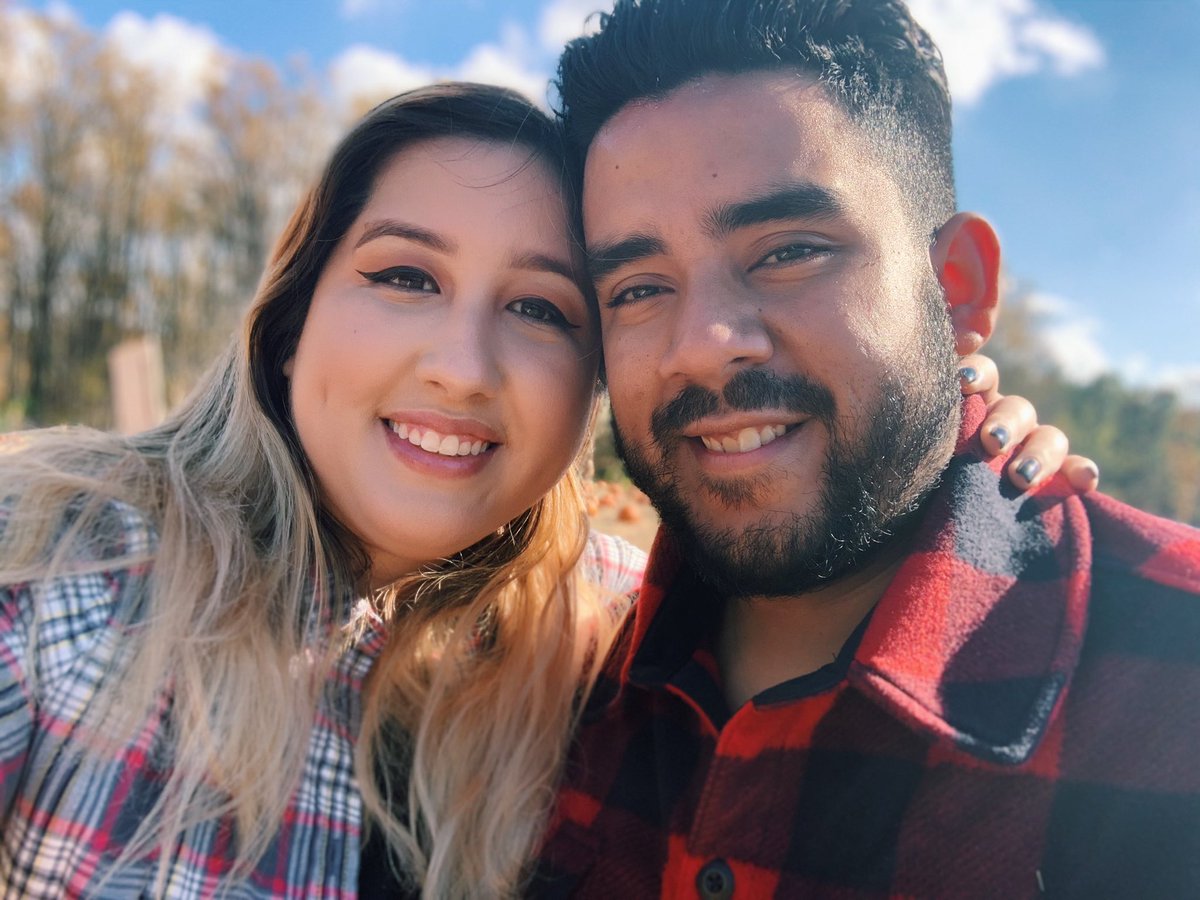 OhPriscillaaaa_'s tweet photo. a trip to the pumpkin patch with my favorite pumpkin of all #falltingz 🥰🍂🤎 https://t.co/ohWnkRX1Qf