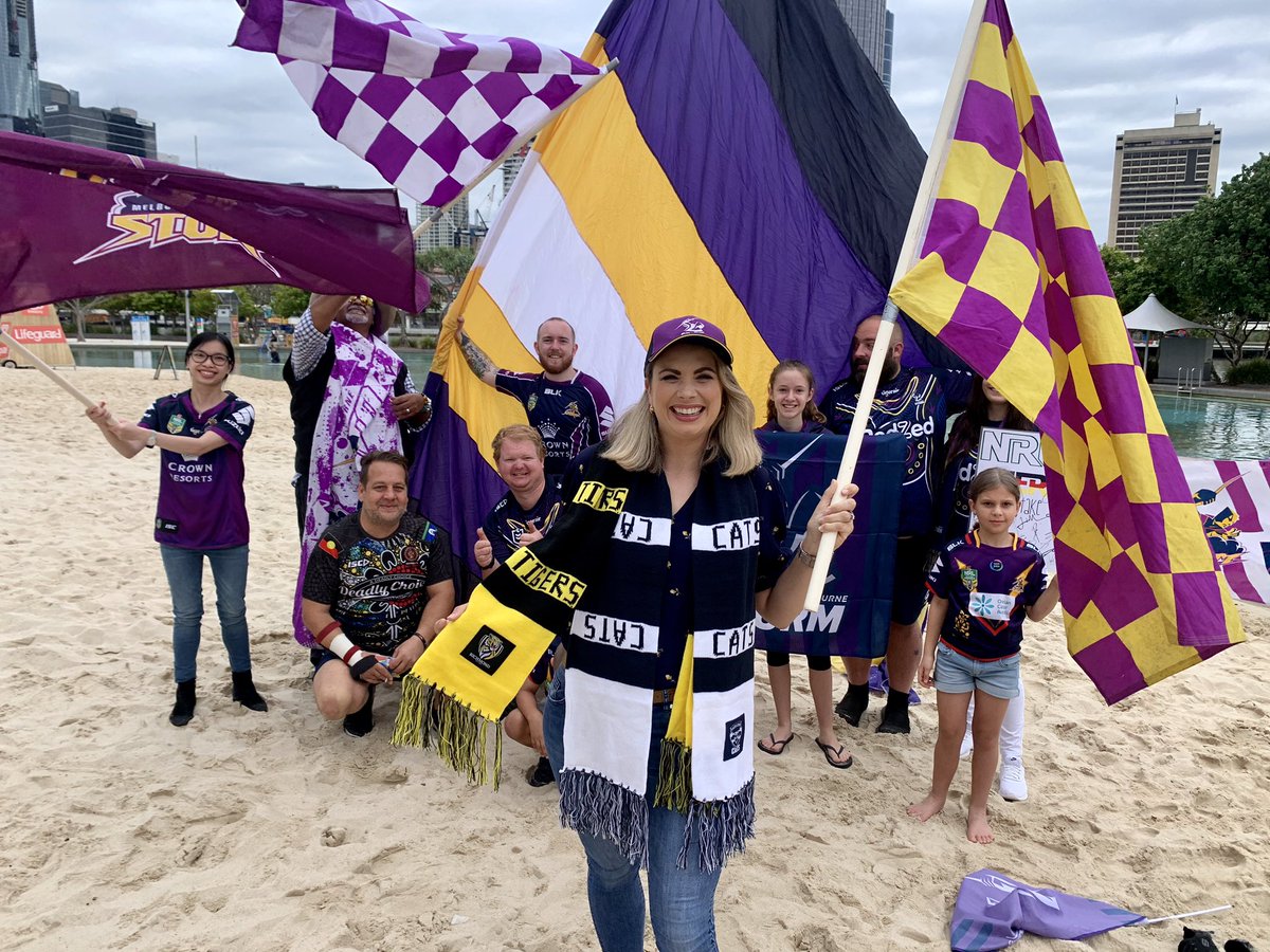AislinKriukelis's tweet photo. Footy finals fever! 💜 Supporting every team but the Panthers this morning. 🤷🏼♀️ #grandfinalweekend https://t.co/9h61yGdFAd