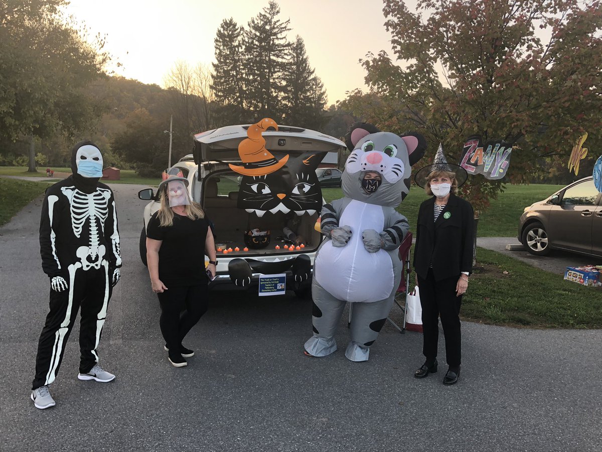 Trunk or treat <a href="/muhlsd/">Muhlenberg SD</a>