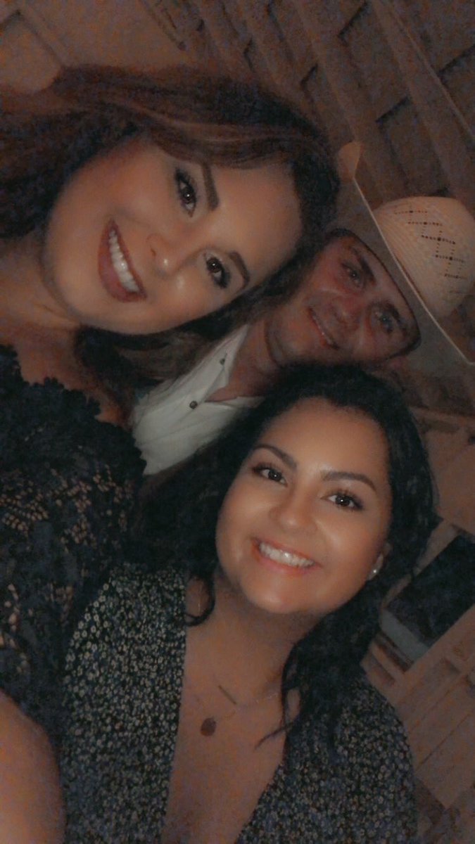 RachelRenaeee's tweet photo. https://t.co/cPdYEJIDBo