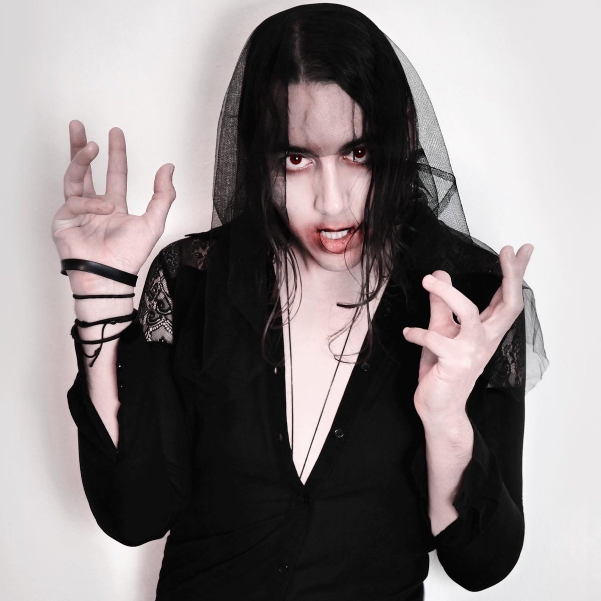 JohnnyCraven01's tweet photo. Holy Darkness, Holy Blasphemies, Holy Sins, Holy Sex, Iโm possesed
๐ท: Wladek Szatan
.
.
.
.
.
#johnnycraven #craven #jcraven #cravens #cravenoid #cravenoids #cravenite #cravenites #vampire #demon #possessed #starseed #starseeds #mach1n3 #bleed #funeral #goth #darkbride #sire https://t.co/RPNXmV9Ps0