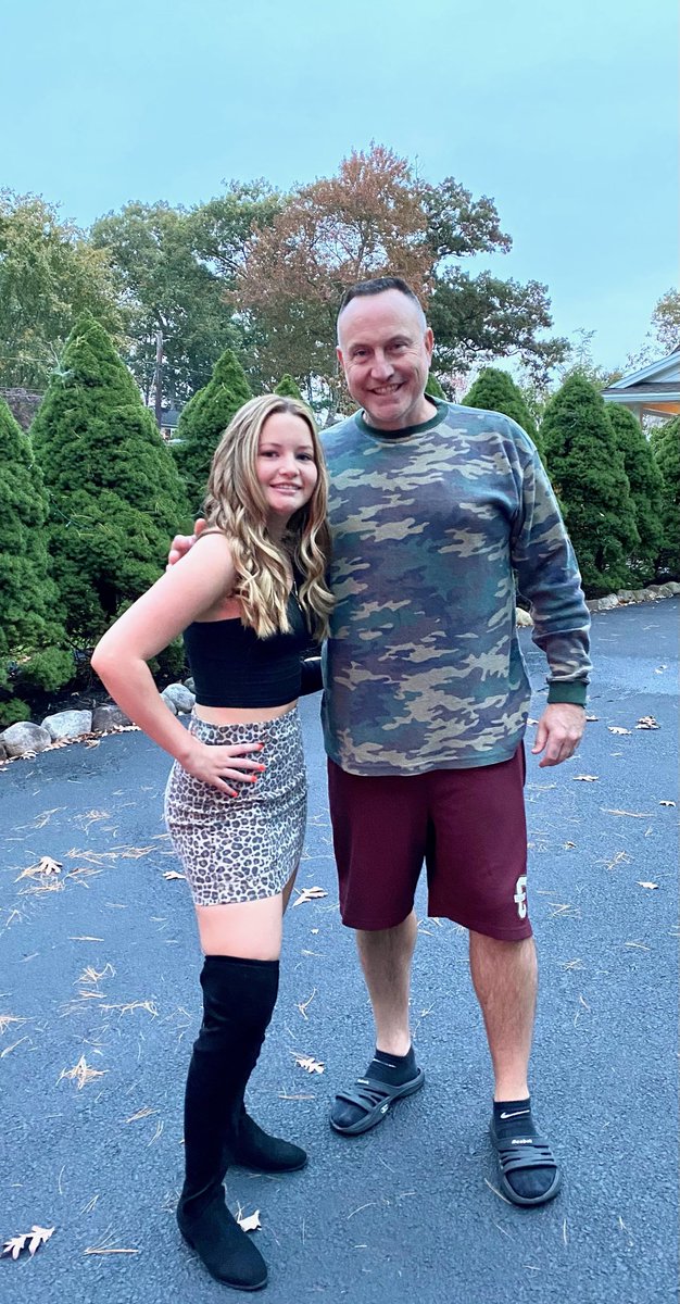 George R Axberg III tweet media