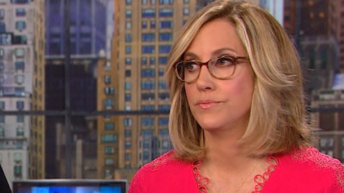 Mini Tread on Media Personalities:When on FOX, Alisyn Camerota came across as mildly conservative during her interviews.Now on CNN, she’s seemingly wildly liberal.