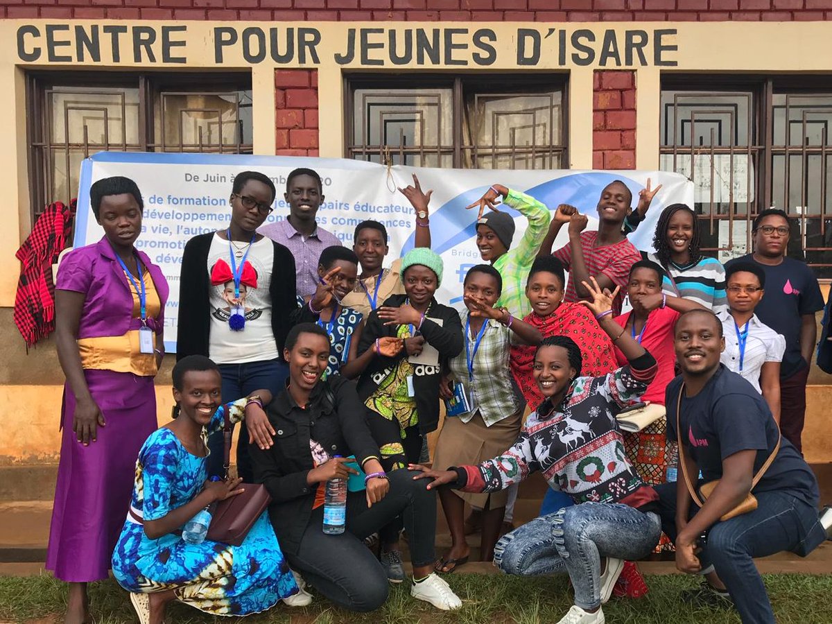 BorisKayibigi's tweet photo. le 10/10/2020,
Une autre session réussie à Buj.Rural (Comm.Isare)par #Sistersinsuccess et #APM en collaboration avec #RetBdi où J'ai été honoré d'être parmi les formateurs d' #APM sur l'éducation sexuelle et VSBG.
#UBAHUKAUVUGE
#A.P.M
@CAREBurundi @AABurundi @ActivistaBdi https://t.co/n0GlSdpNYD
