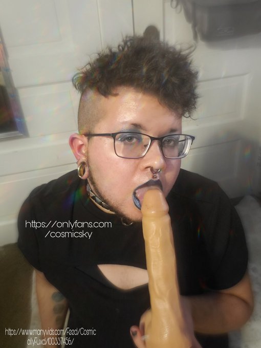 Dropping some photos on my #onlyfans https://t.co/AGtol8X8kN #femboy https://t.co/PCA5qLRfrk<a href="/tag/onlyfans"class="tags">#onlyfans</a><a href="/tag/femboy"class="tags"><span>#femboy</span></a>