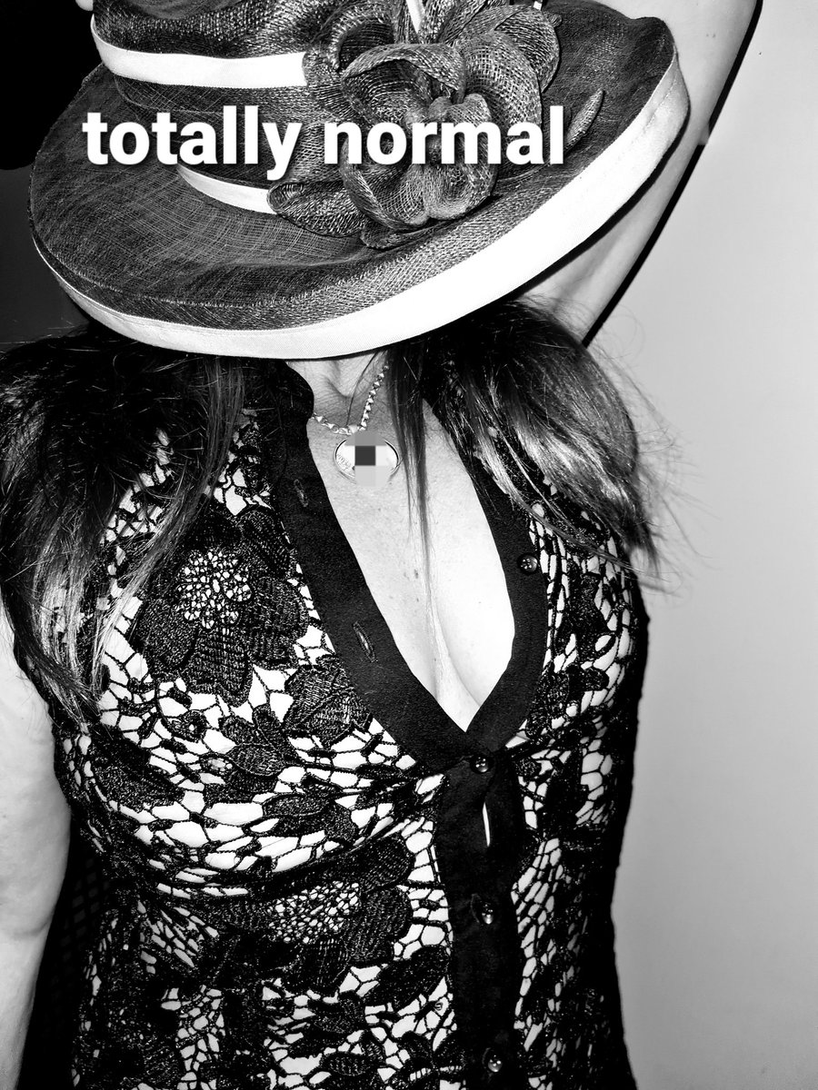 TotallyNormal6's tweet image. We finally escaped to @infusionsperth1.  Great to escape and socialise with sexy people even though we are super shy.  Need to  practice our sexy social skills more often.
#keepingnitreal
#makinglifesexy
#couplegoals