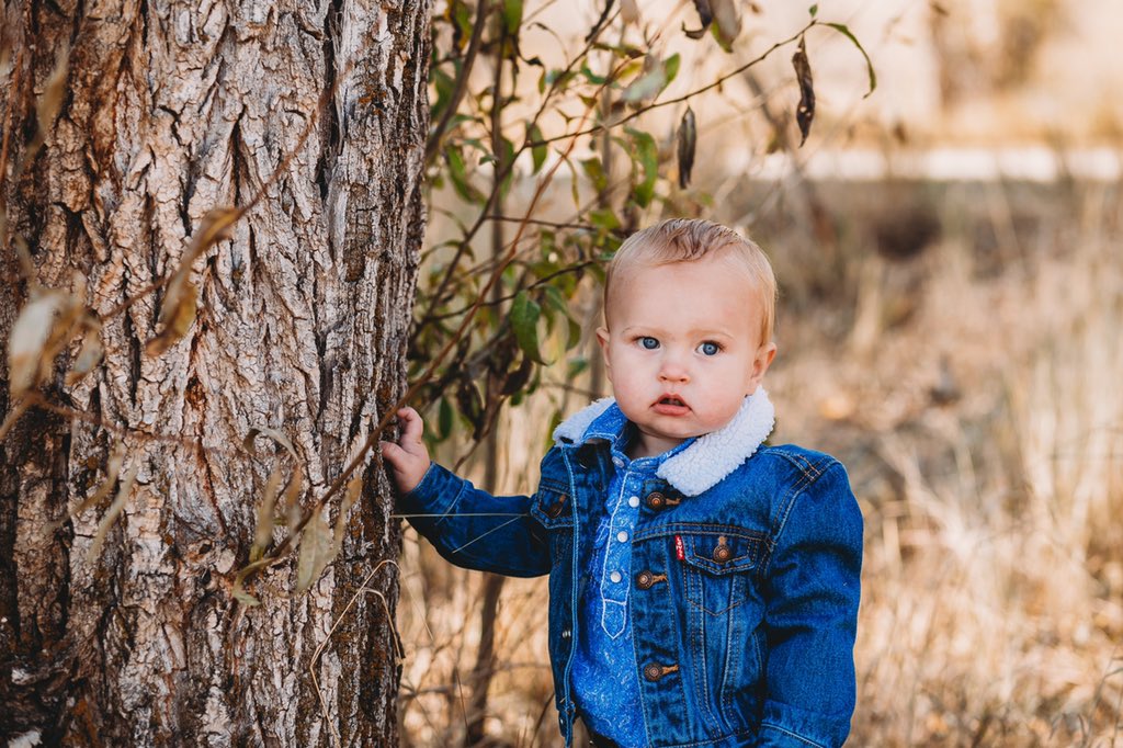 kayylee3's tweet photo. mamas let your babies grow up to be cowboys🤠 https://t.co/P5En3OIz5B