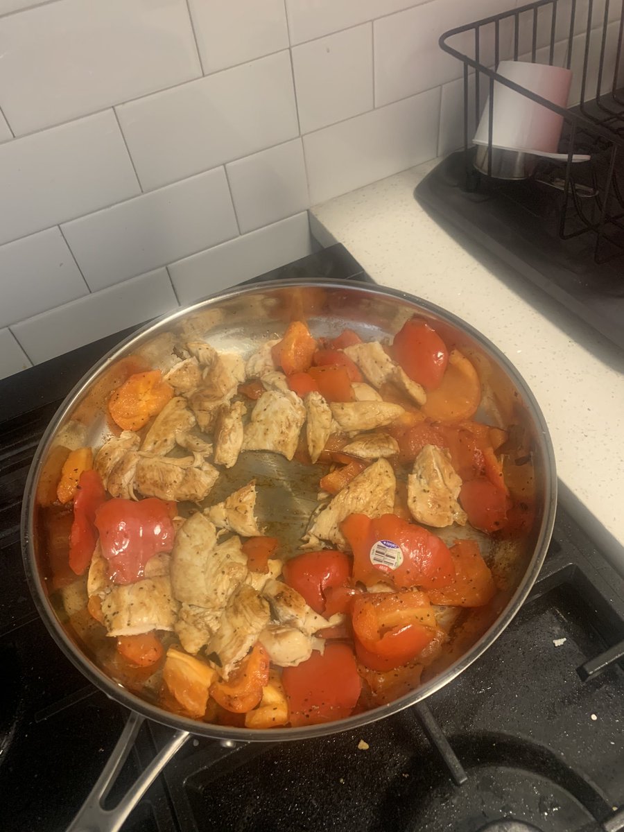 Orange chicken tonight <a href="/ofpizzagirl/">➜ kiki ☕︎</a>